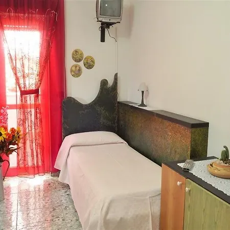 Pietra Hotel 3*