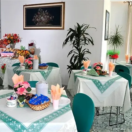 Hotel Pietra 3*