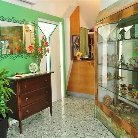 Pietra Hotel 3*