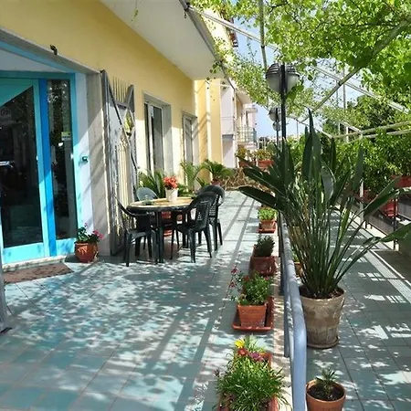 Pietra Hotel