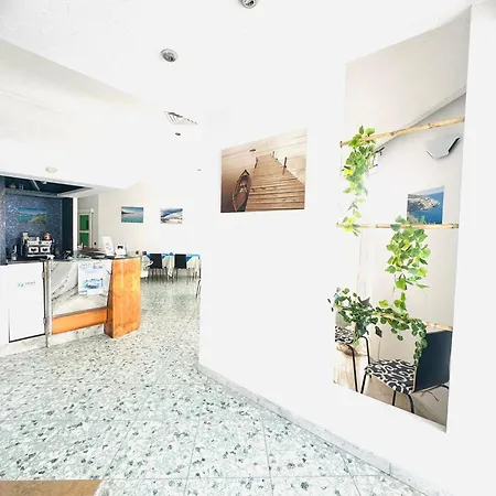 Hotel Pietra 3*