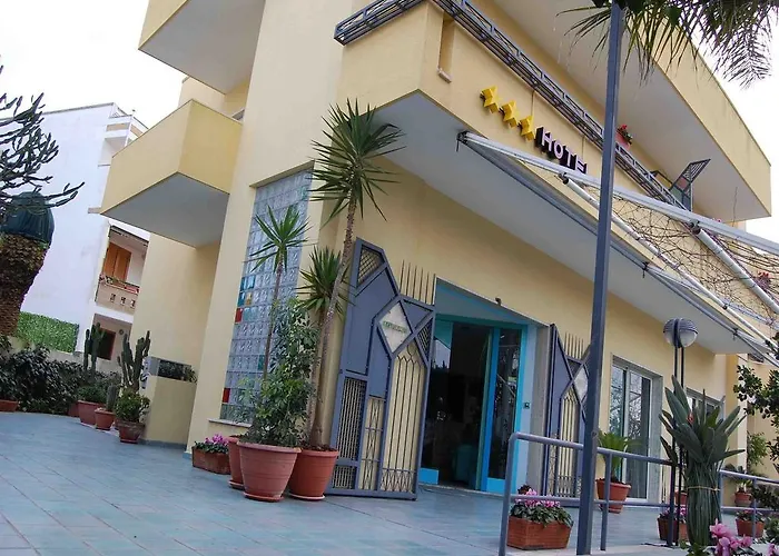 Pietra Hotel 3*