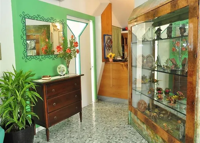 Pietra Hotel 3*